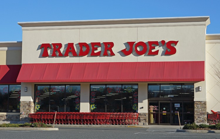 Trader Joe, una nueva tienda de alimentos expirados