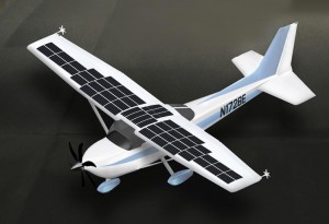 Elon Musk - Consejos de Tesla en su próximo gran proyecto: Aviones eléctricos