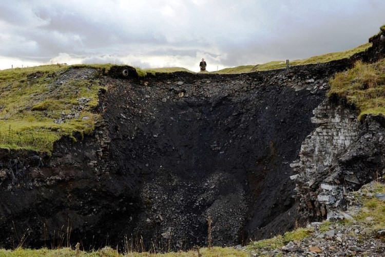 agujero gigante en el Reino Unido