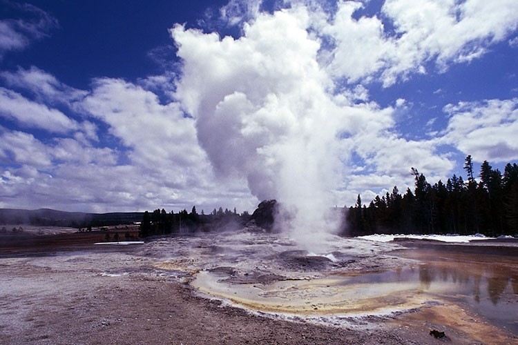 Yellowstone, 'súper erupción' cubriría al país
