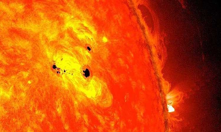 Gigante mancha solar