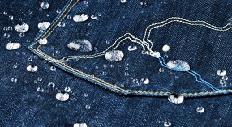 Por qué nunca debe lavar sus jeans