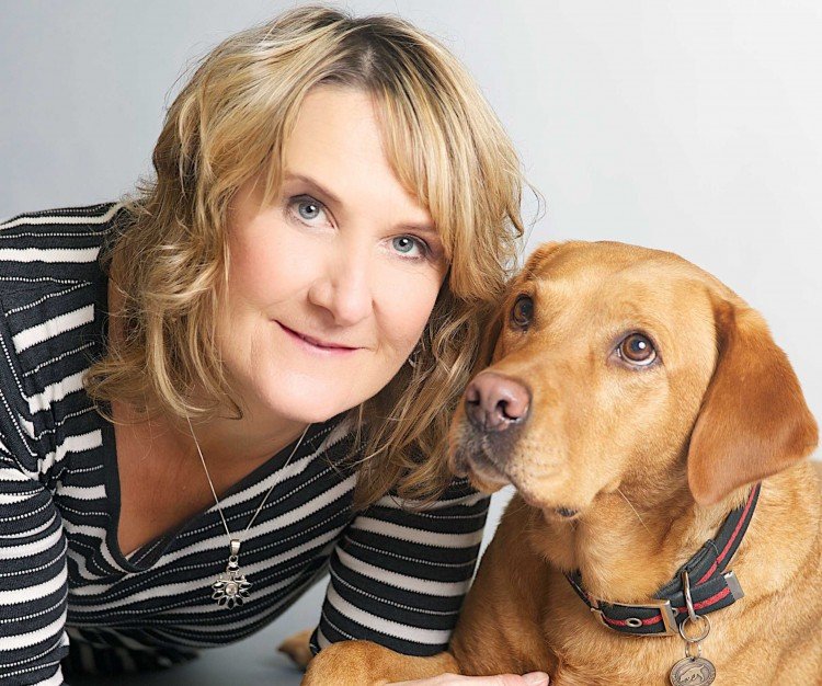 Claire Guest y Daisy