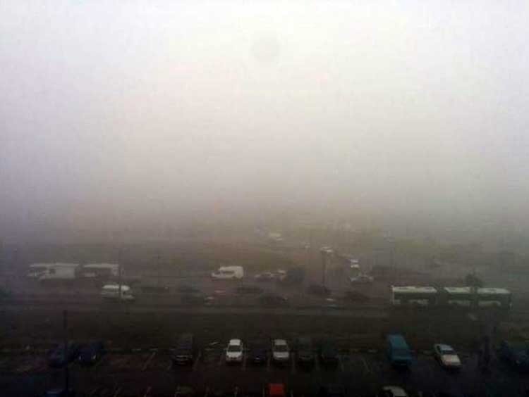 Niebla con olor a huevos podridos invade Rusia