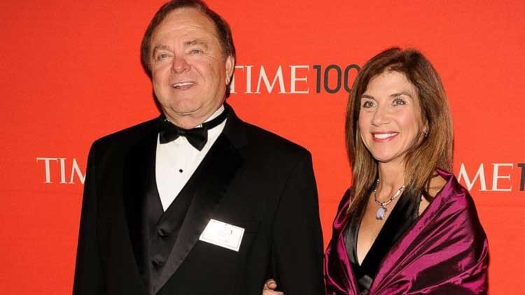 Hamm y Sue Ann Arnall