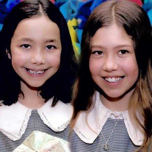 Niñas venden Origamis