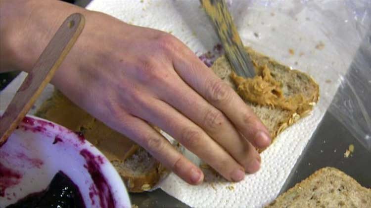 Insólita manera de homenajear a su madre