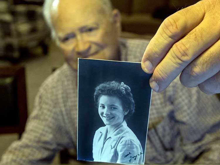 Después de 70 años ve a su novia de la guerra