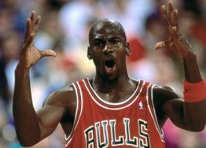 Michael Jordan dona 2 mill por conflicto racial
