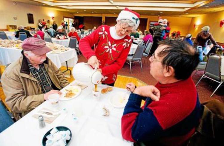 En secreto acumuló millones y los dio al hospital