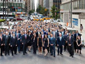 Banco paga la Universidad de hijos de víctimas 9/11