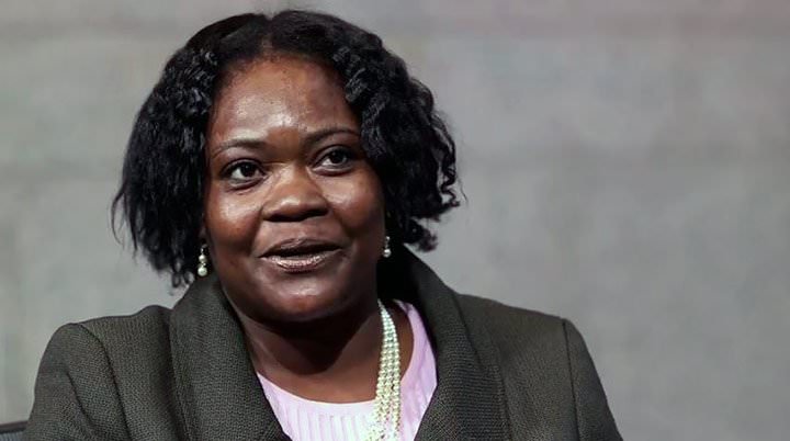 Pasó de ser indigente a graduarse en Harvard