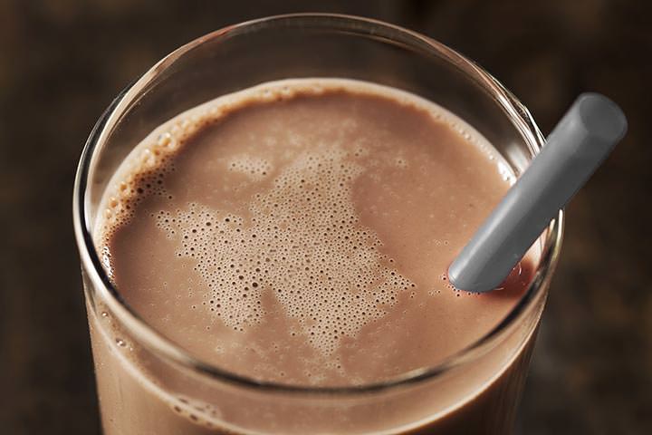 Lo que millones creen del chocolate con leche