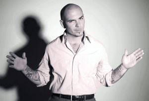 Pitbull envía su jet privado a pacientes de cáncer