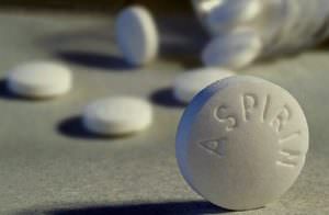 Aspirina y Cáncer – reduce el riesgo de padecerlo